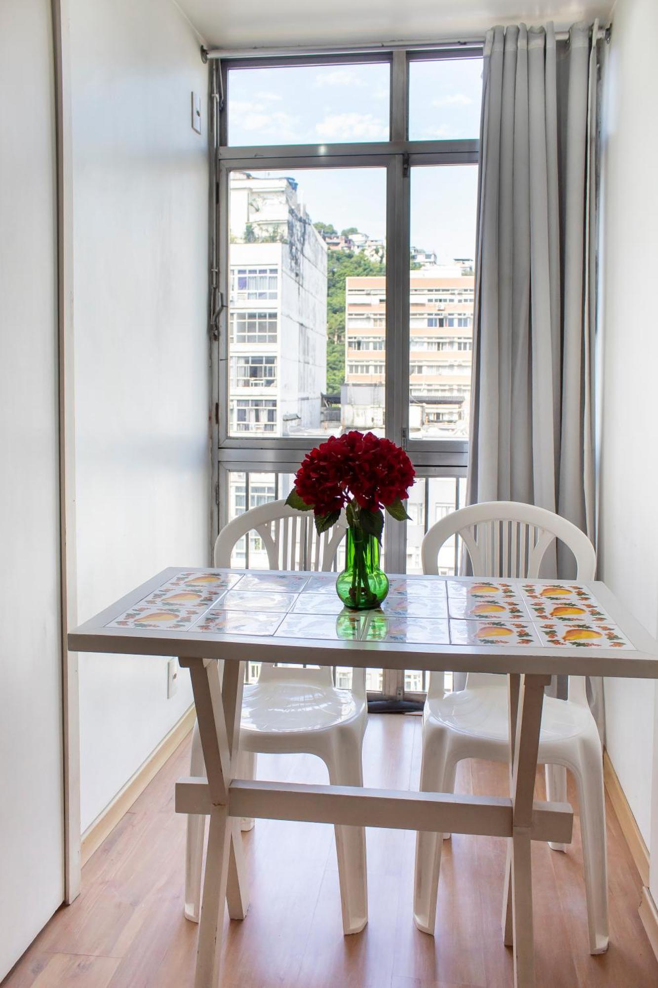 Apartamento Completo Na Praia De Copacabana 02 Quartos Com Vista Lateral Mar Em Andar Alto, Ar, Wifi , Netflix, Pauloangerami Rmvc18 Rio de Janeiro Luaran gambar